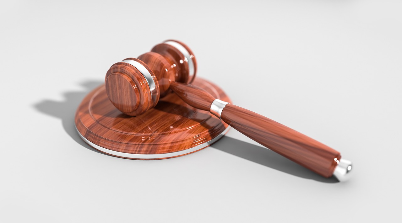 legal law scales contract gavel